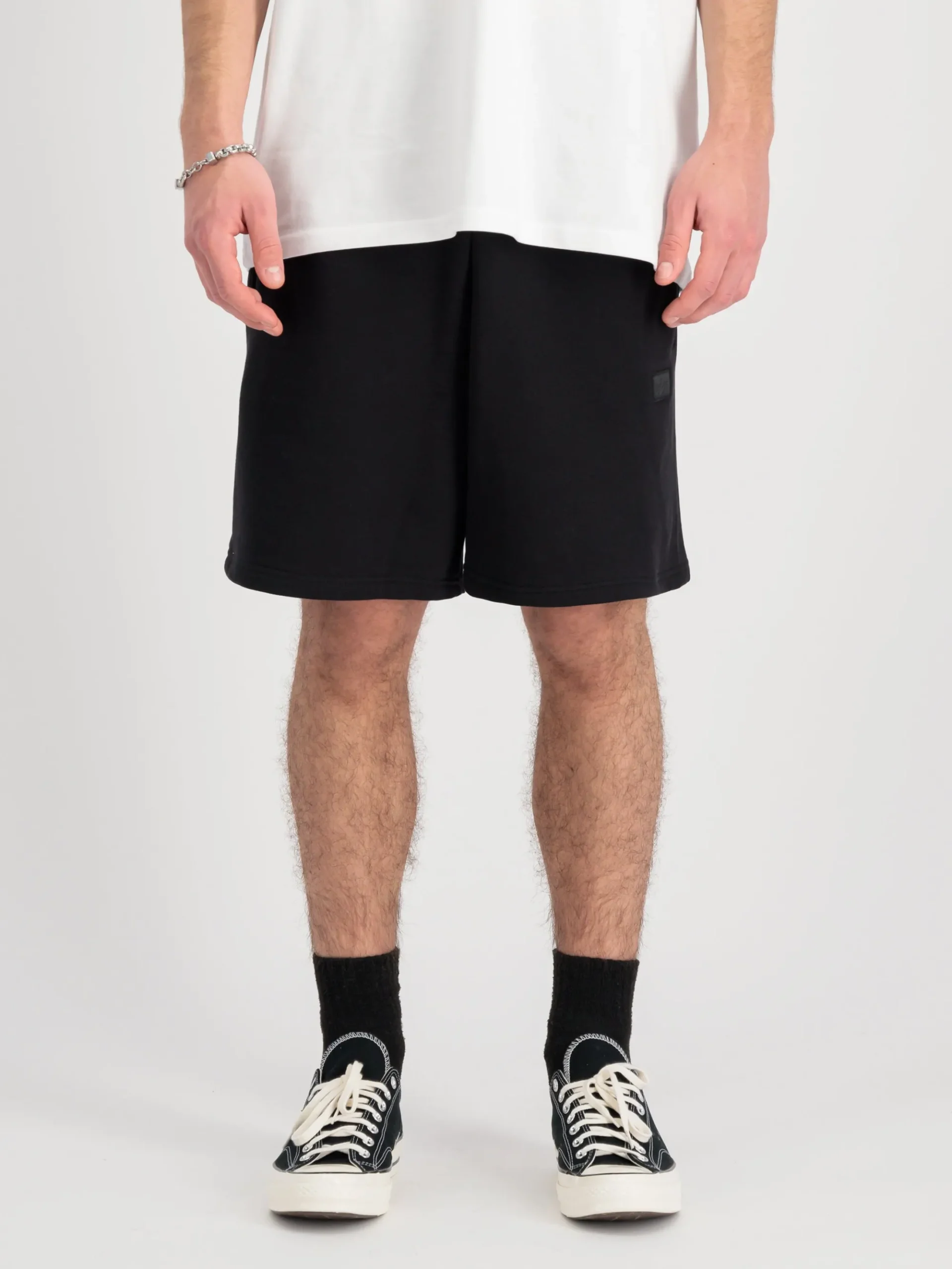 ALPHA ESSENTIAL RELAXED SHORT