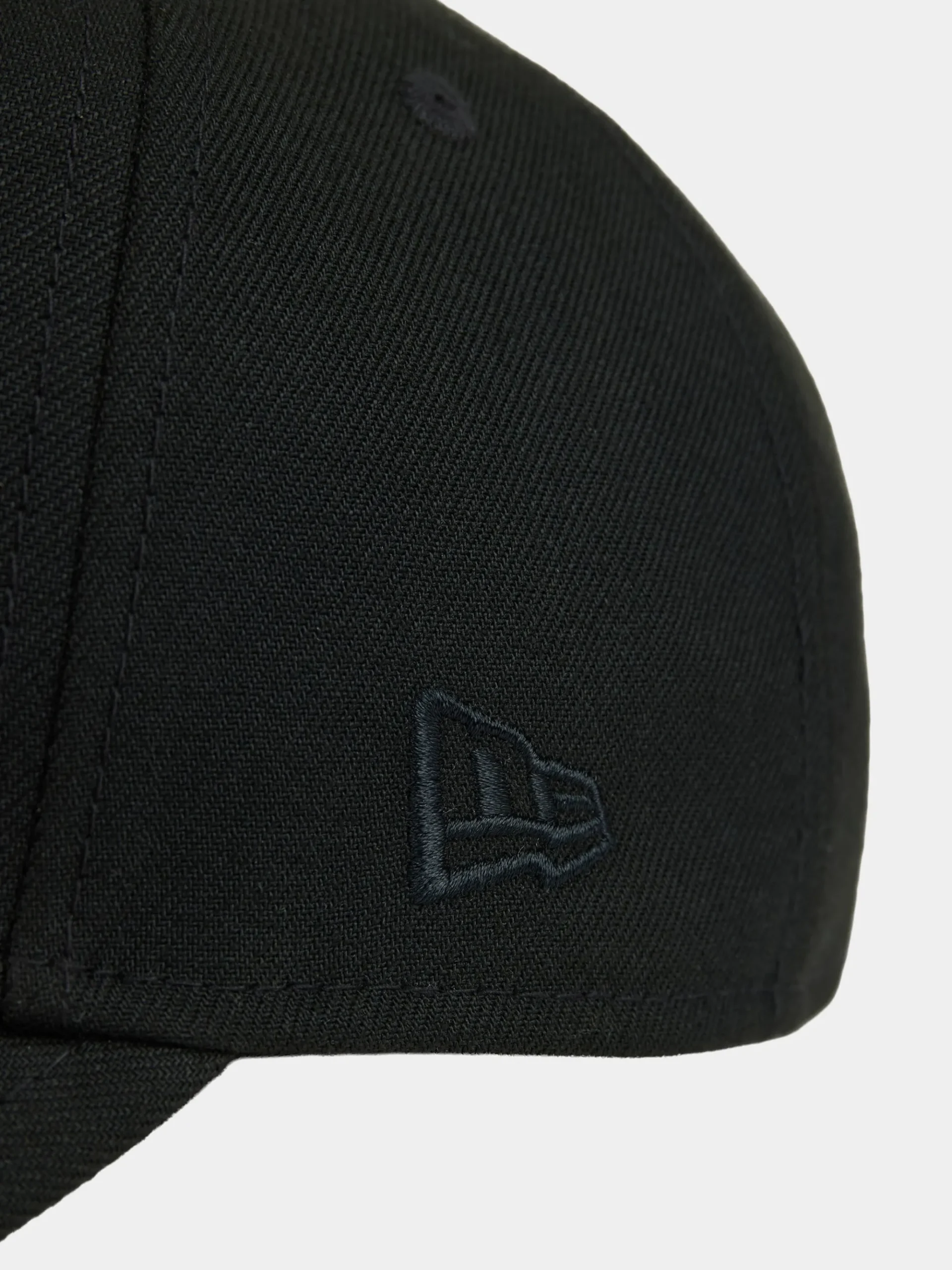 ALPHA INDUSTRIES X NEW ERA 9FORTY SCRIPT HAT