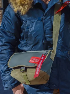 ALPHA X MANHATTAN PORTAGE NYLON MESSENGER BAG SM