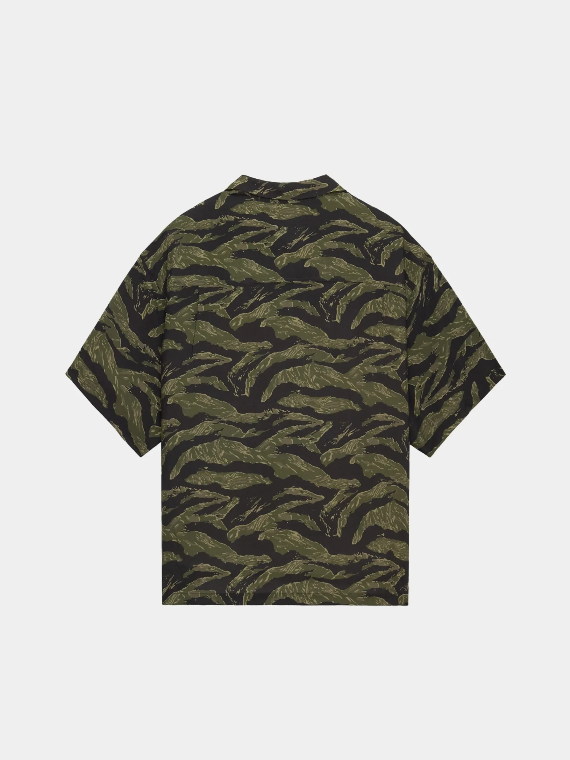 CAMO RELAXED CAMP SHORT SLEEVE SHIRT