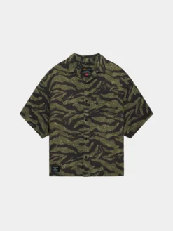 CAMO RELAXED CAMP SHORT SLEEVE SHIRT