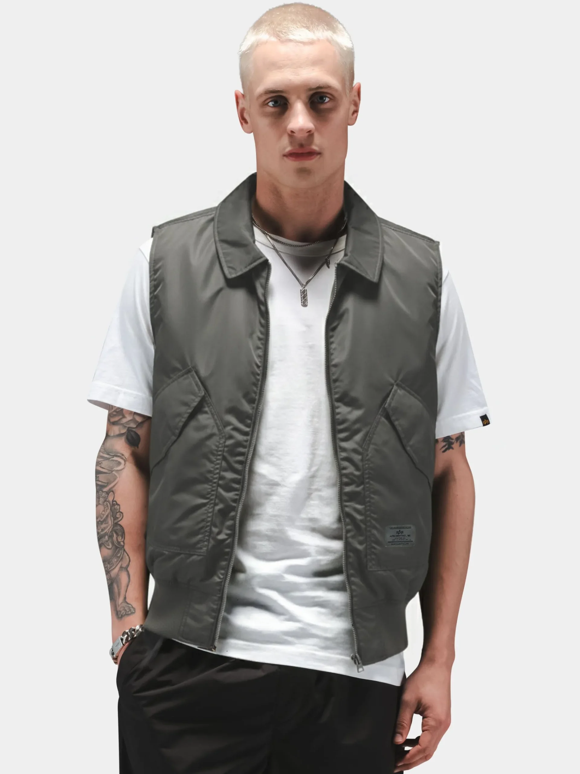 CWU 36/P RELAXED VEST