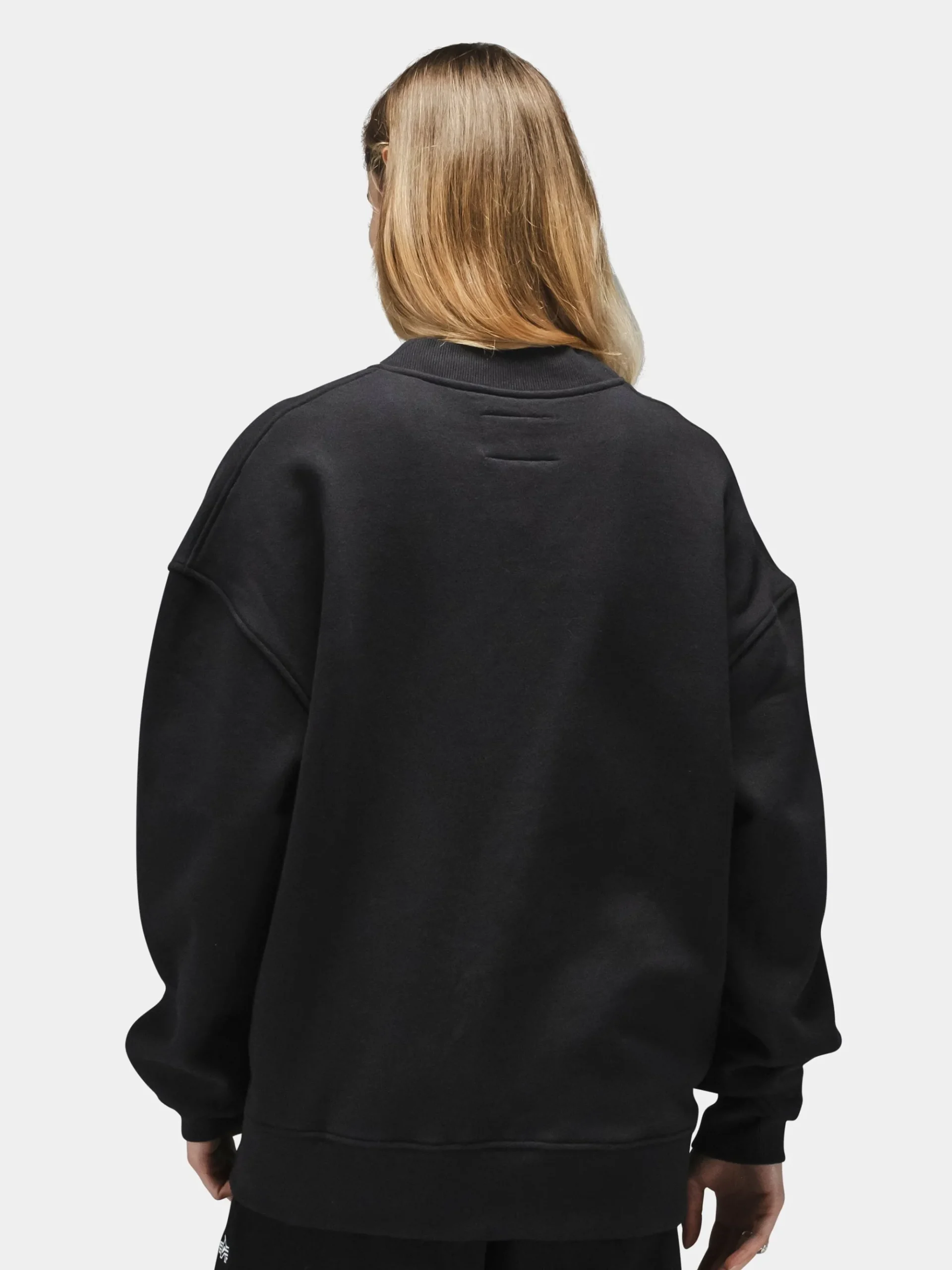 ESSENTIAL CARDIGAN