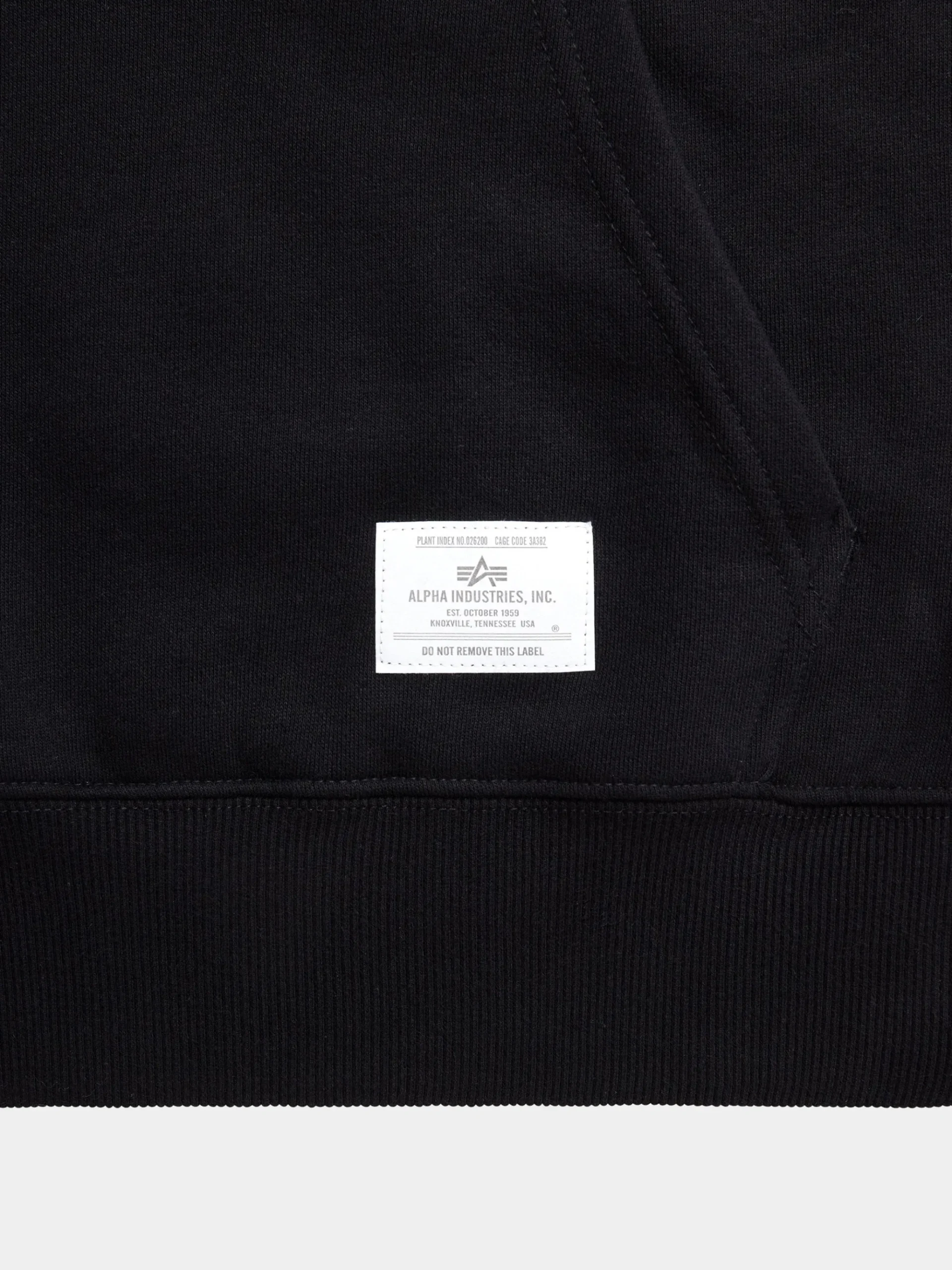 ESSENTIAL HOODIE
