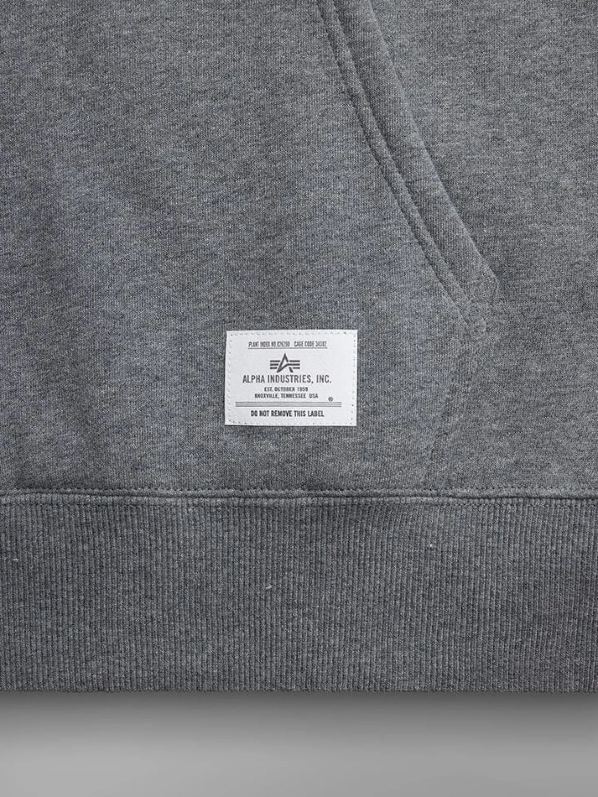 ESSENTIAL HOODIE