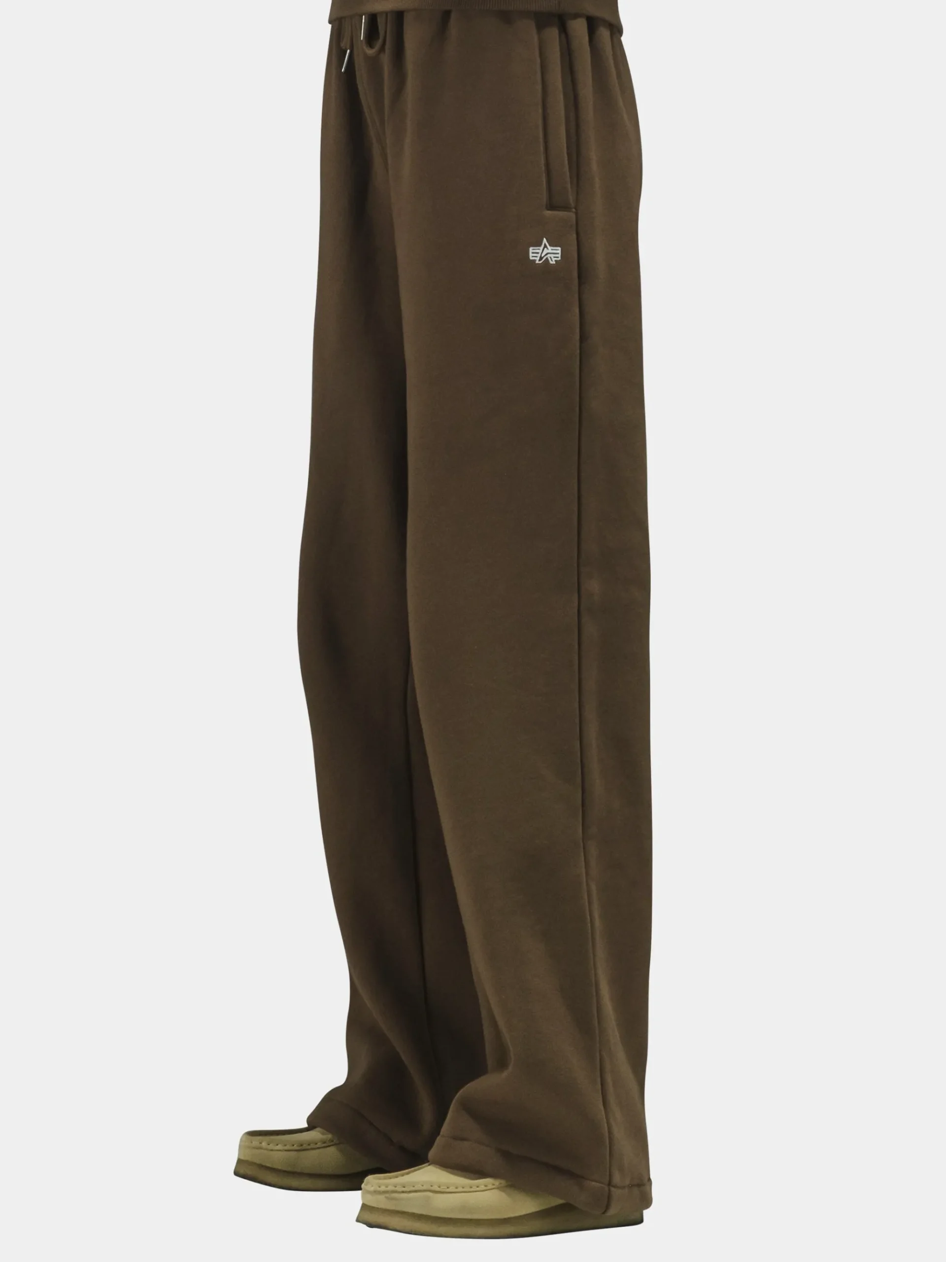 ESSENTIAL SWEATPANTS (SEASONAL)