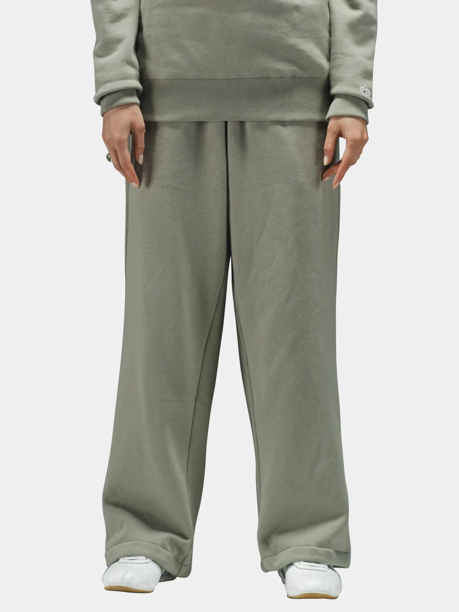 ESSENTIAL SWEATPANTS (SEASONAL)