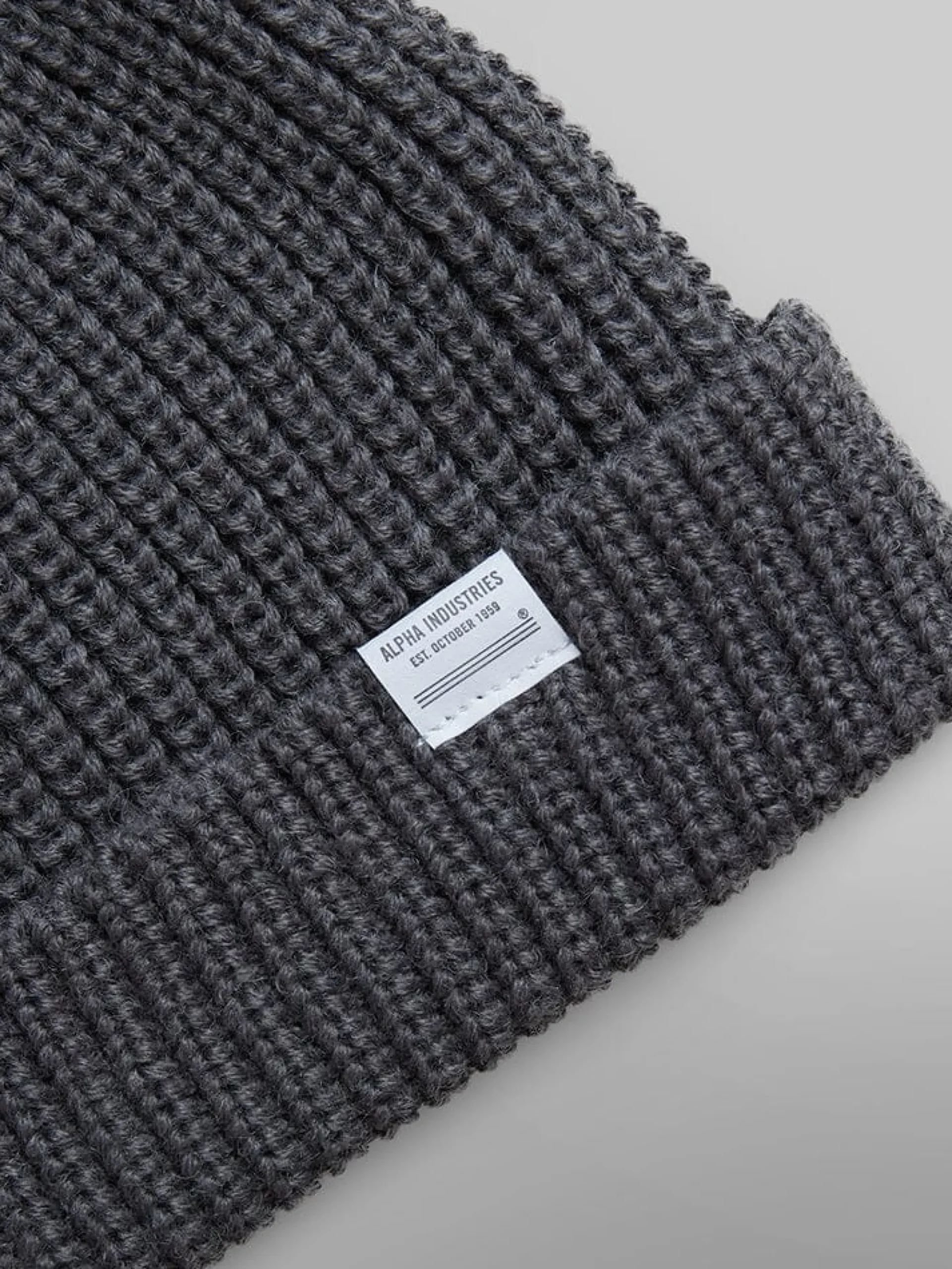 ESSENTIAL WATCH CAP