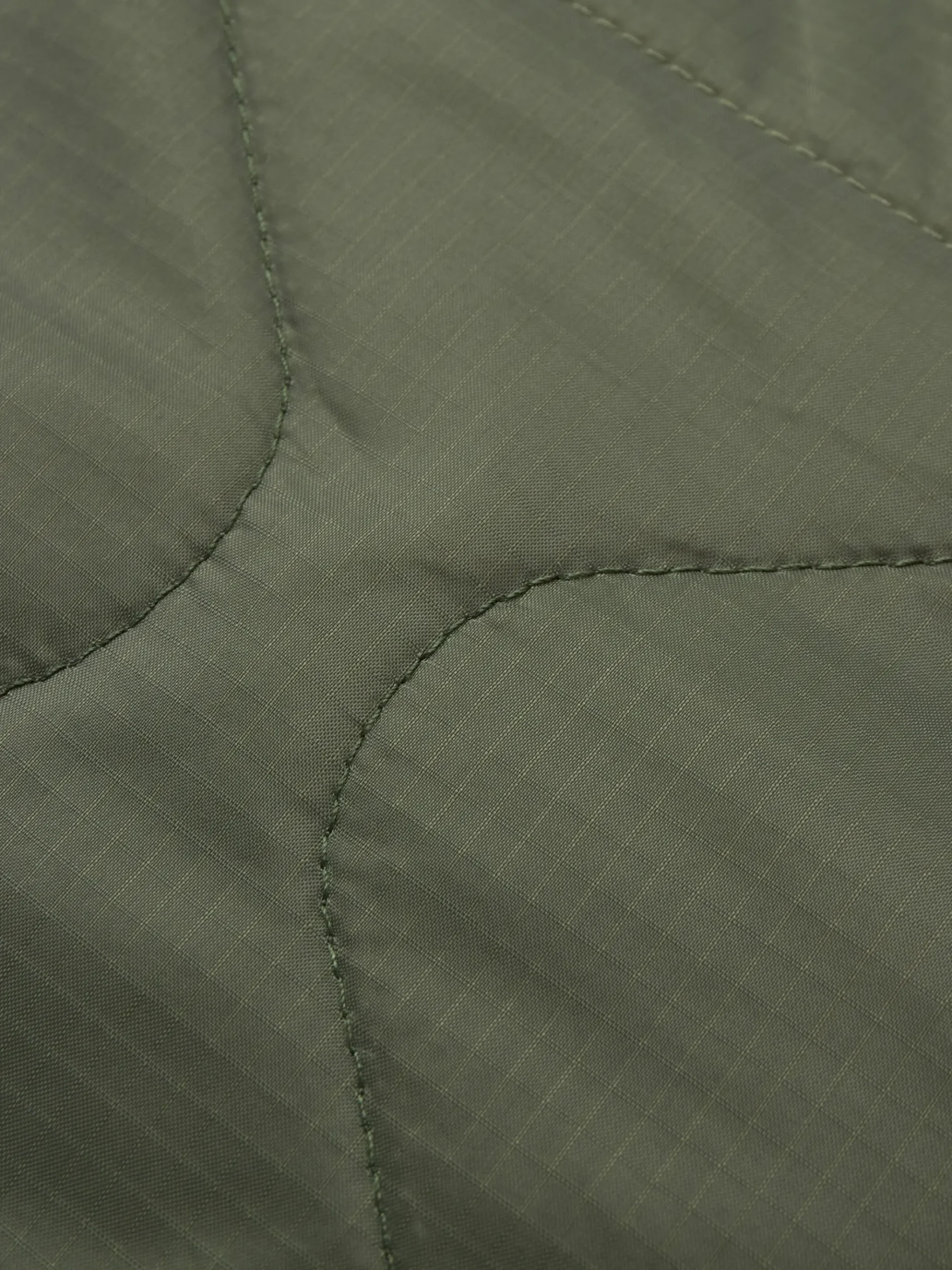 L-2B RELAXED QUILTED FLIGHT JACKET