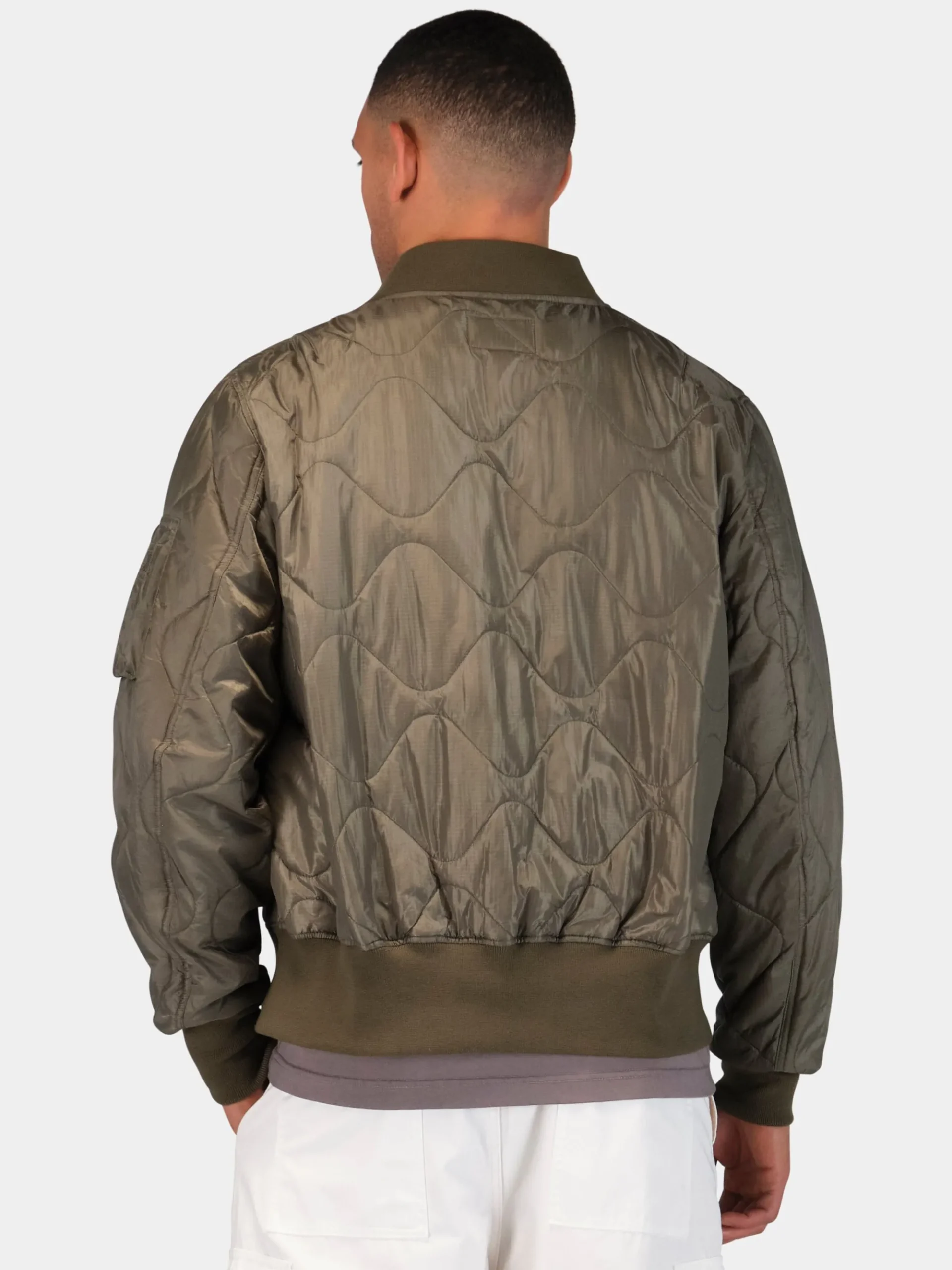 L-2B RELAXED QUILTED FLIGHT JACKET