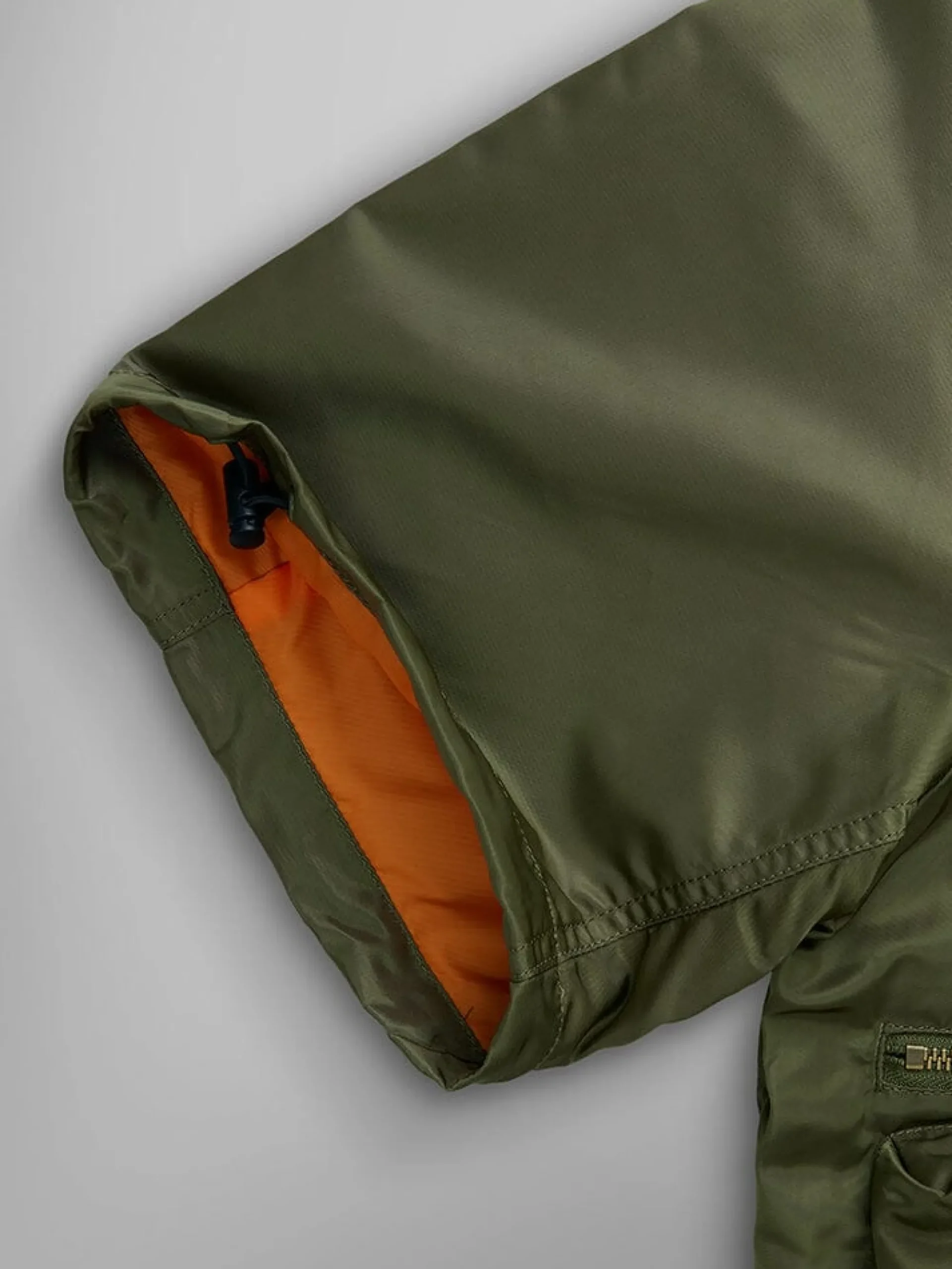 L-2B SHORT SLEEVE BOMBER JACKET