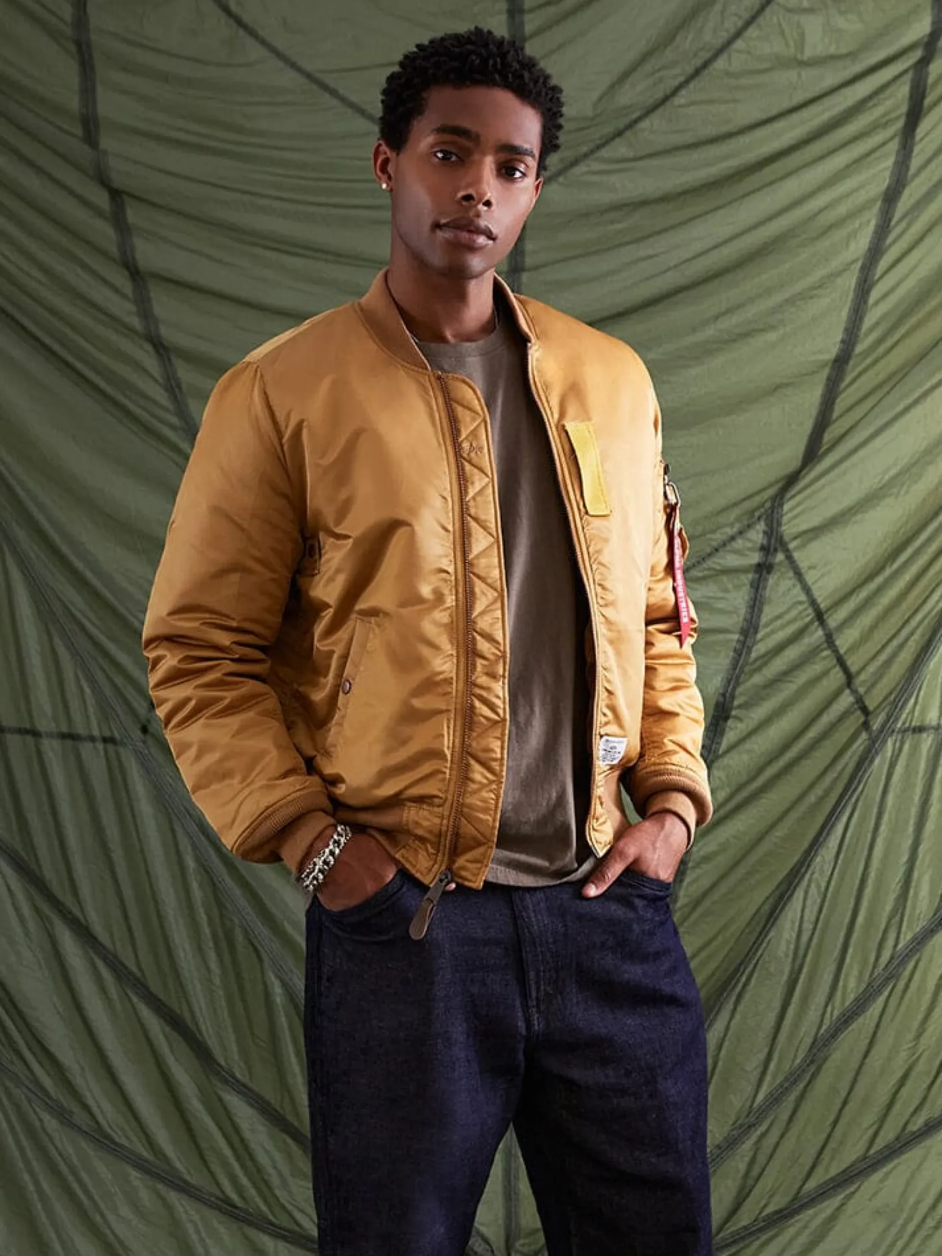 MA-1 MOD BOMBER JACKET
