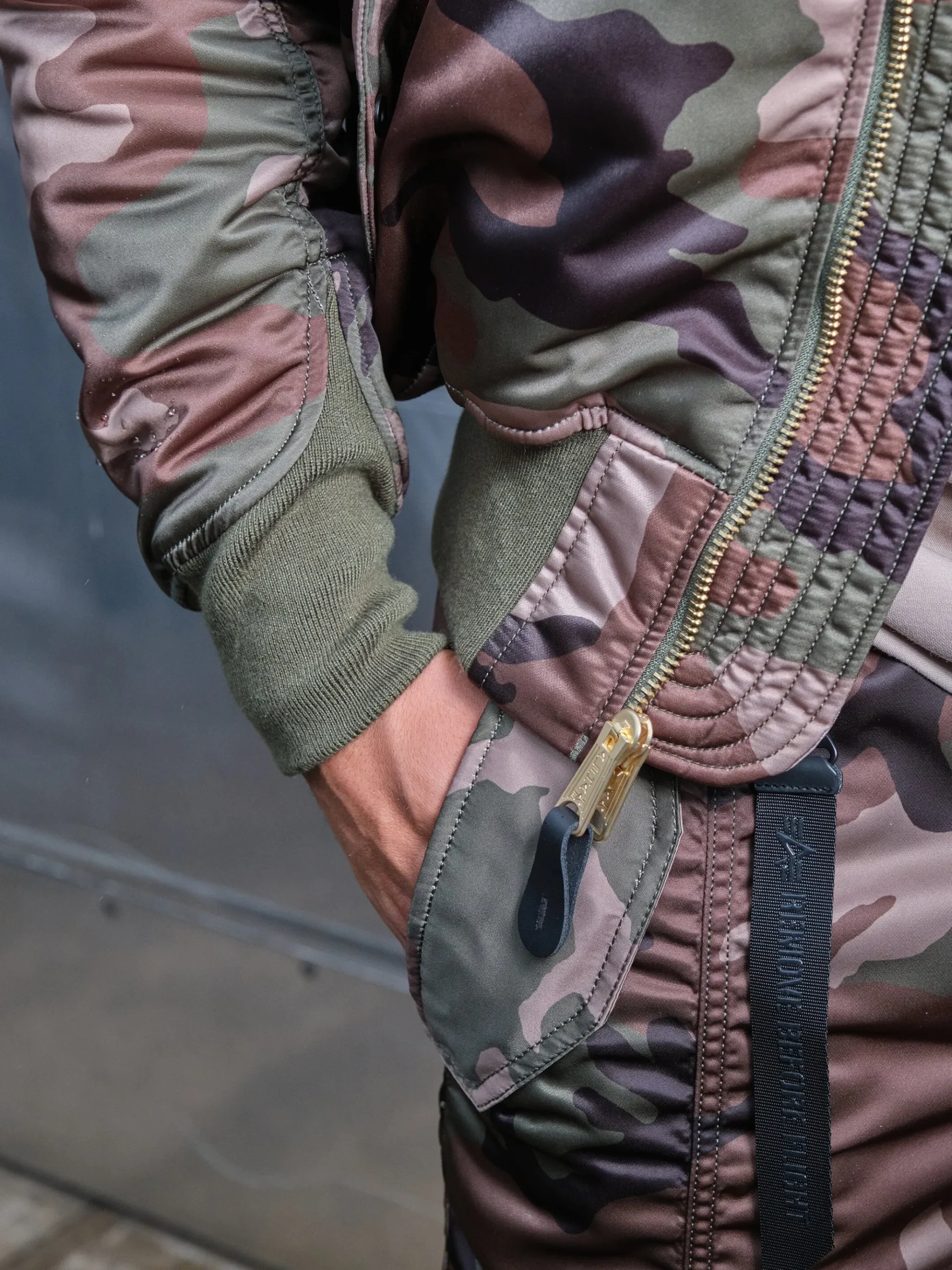 MA-1 NYLON PANT CAMO