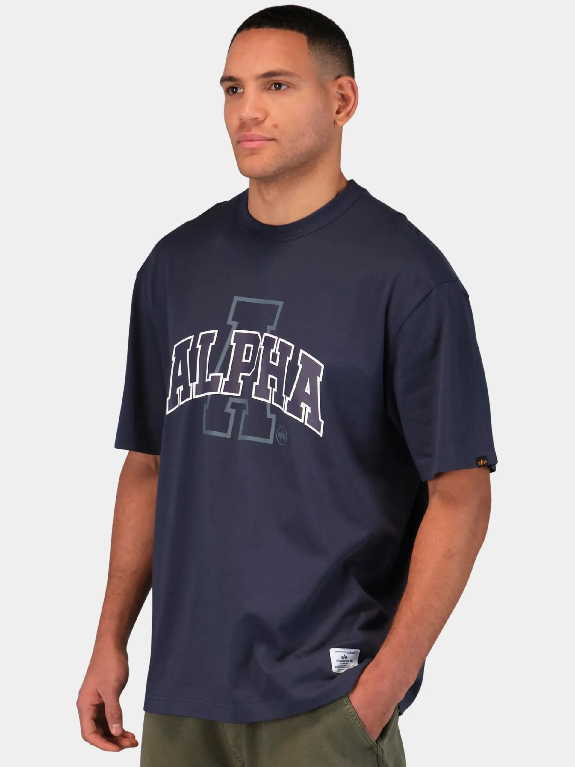 RELAXED COLLEGIATE A TEE