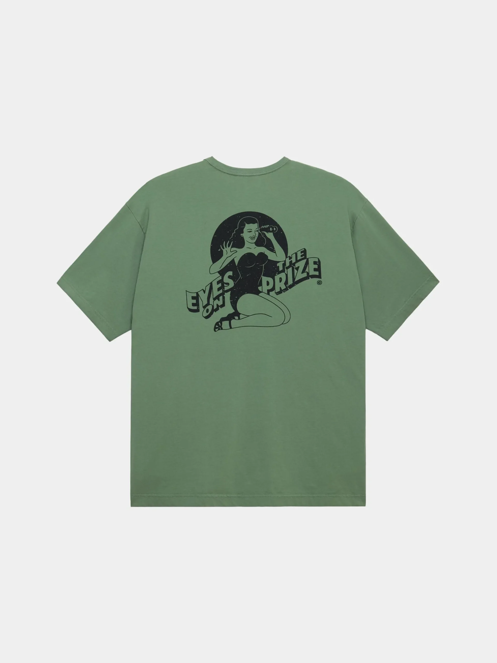 RELAXED EYES ON THE PRIZE TEE