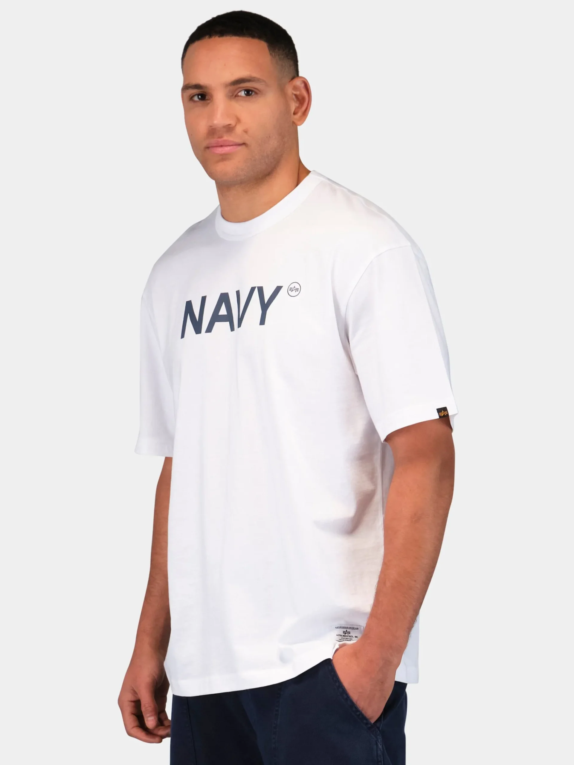 RELAXED NAVY TEE