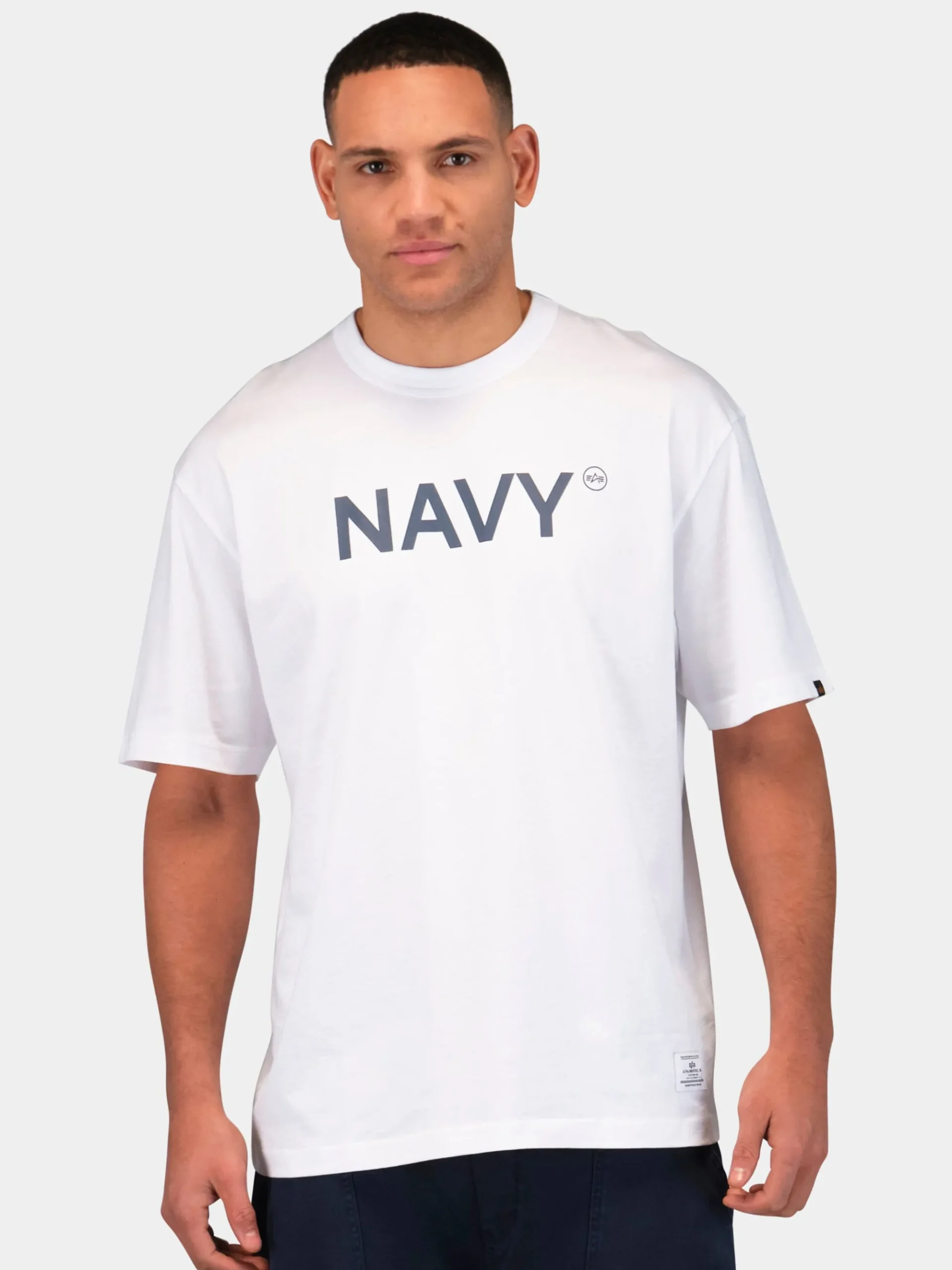 RELAXED NAVY TEE