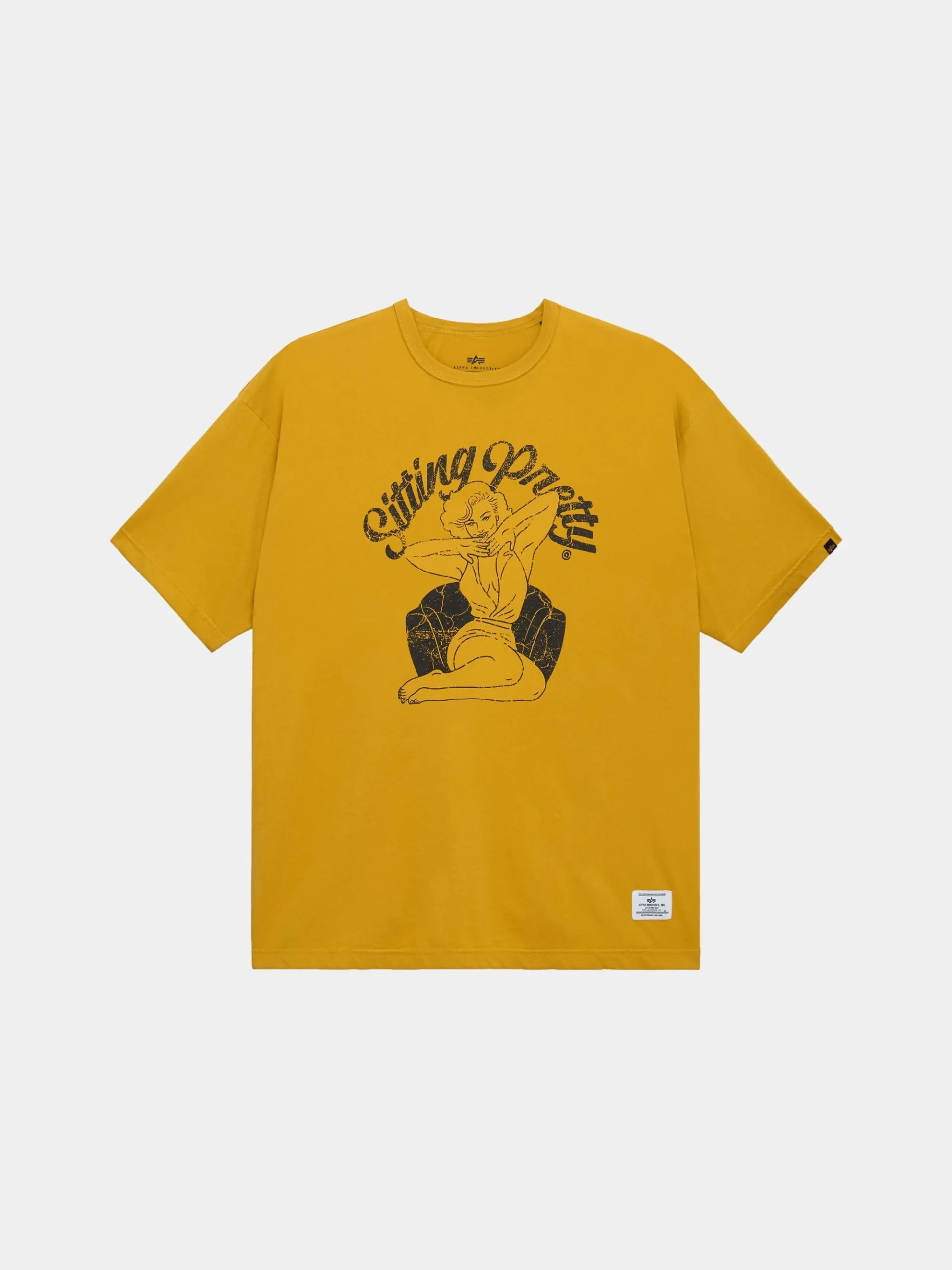 RELAXED SITTING PRETTY TEE