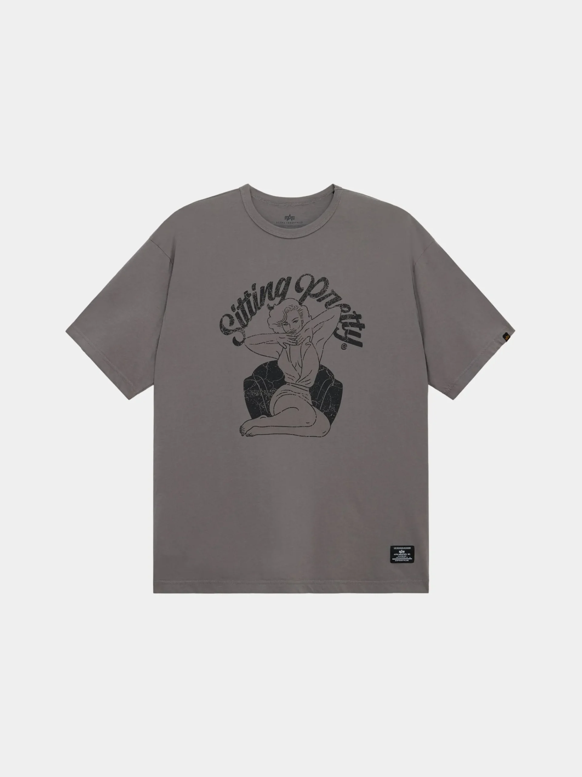 RELAXED SITTING PRETTY TEE