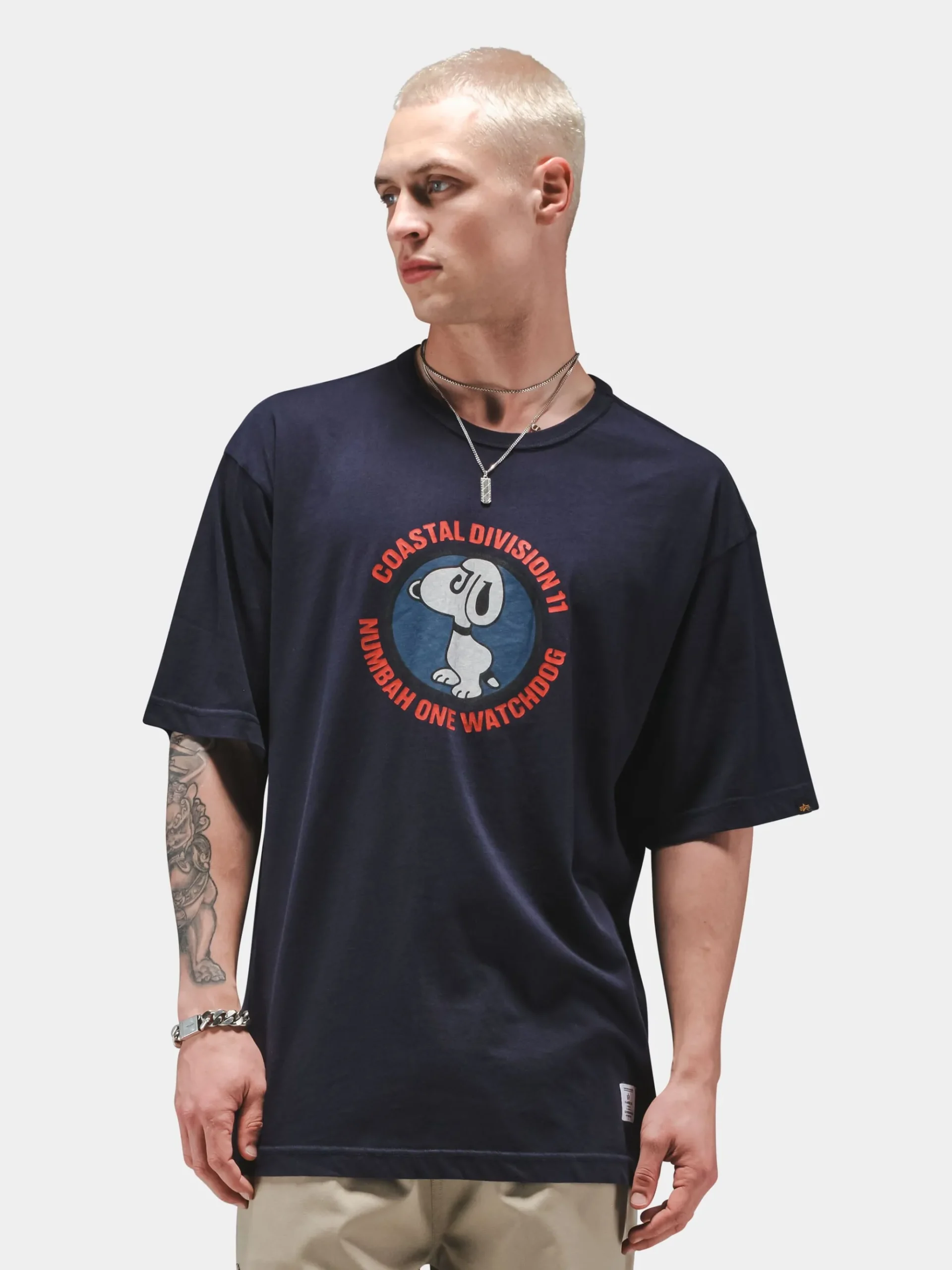 RELAXED WATCH DOG TEE