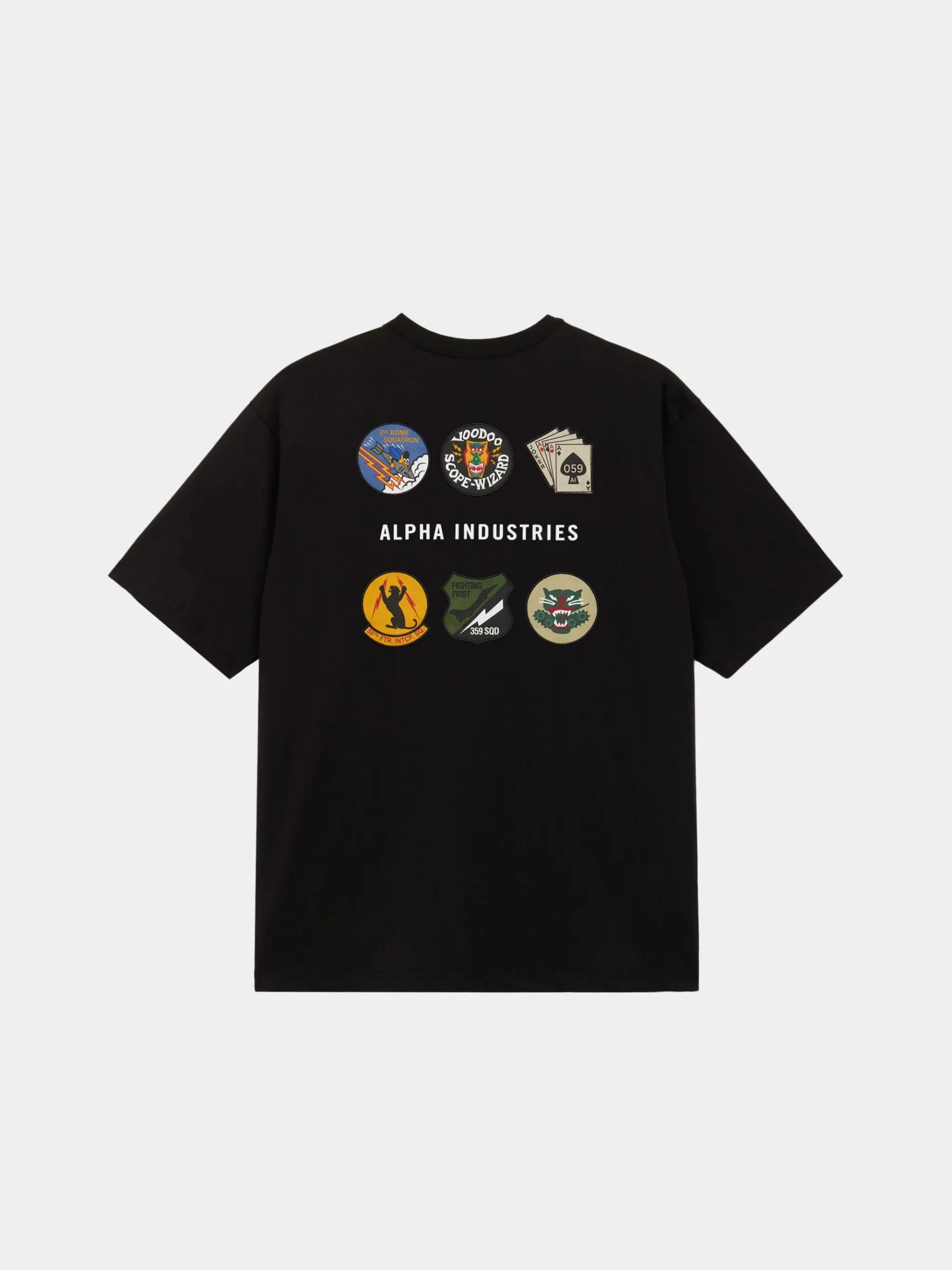 SHORT SLEEVE PATCHED TEE