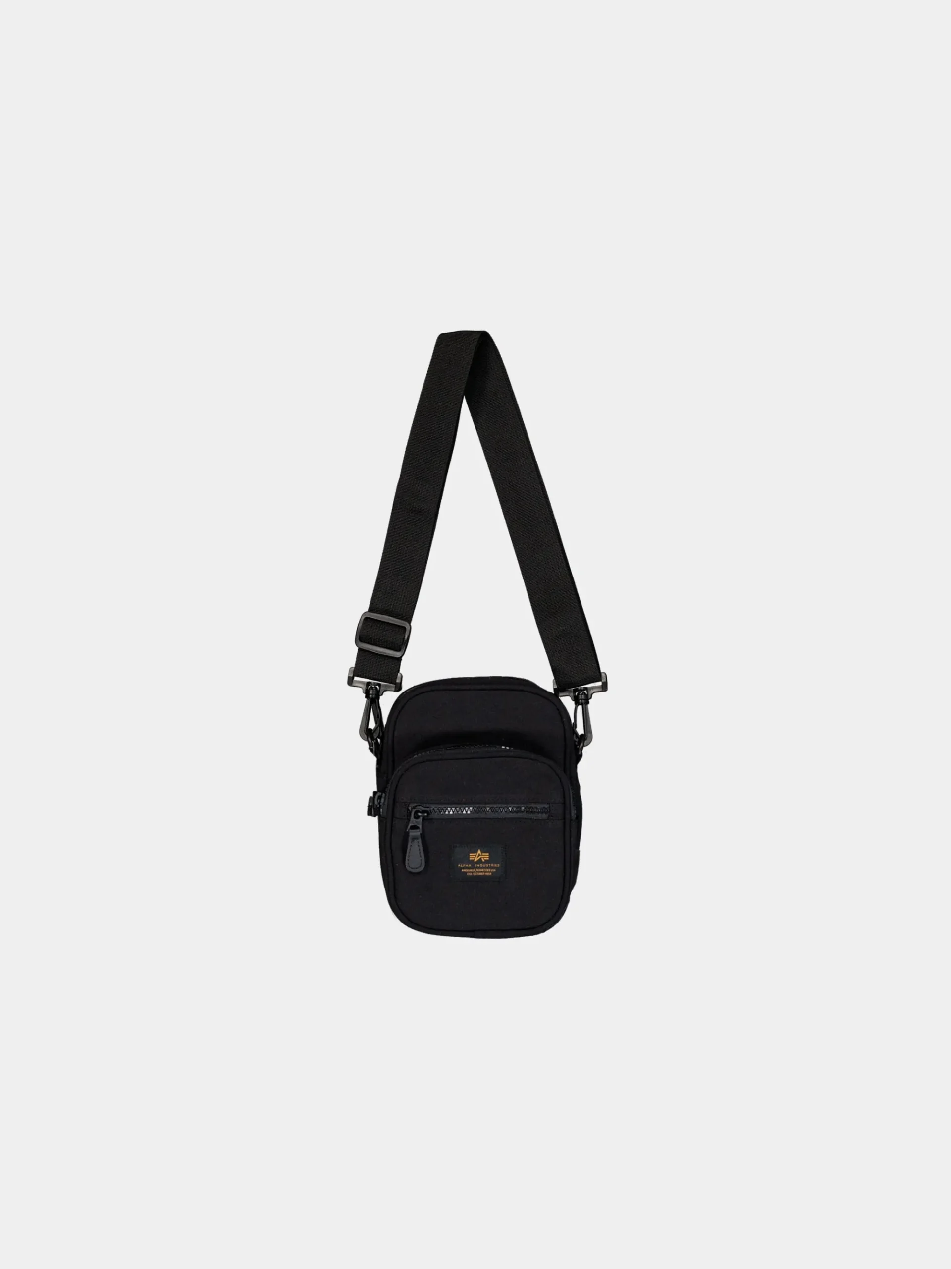 SMALL LABEL MESSENGER BAG