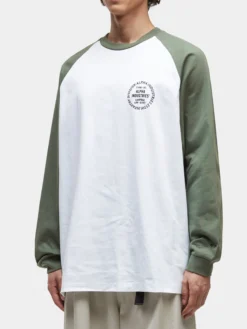 UNFRM LONG-SLEEVED RAGLAN T-SHIRT