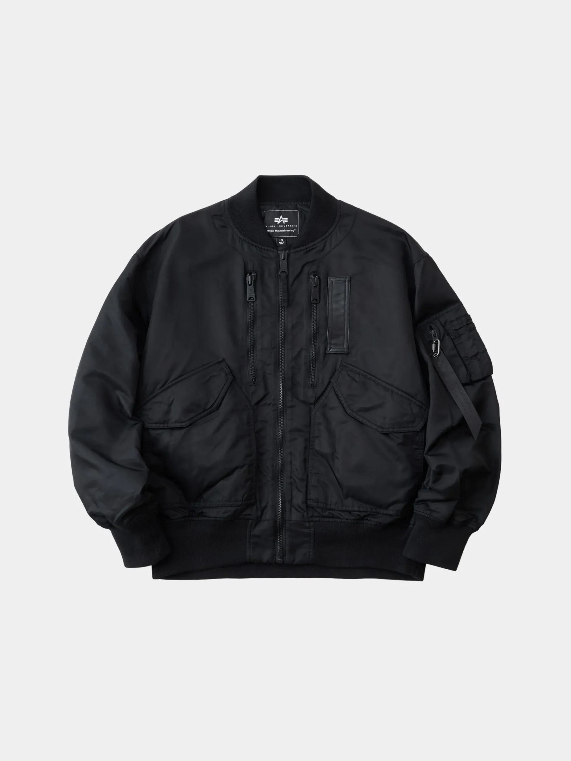 WHITE MOUNTAINEERING X ALPHA FLIGHT JACKET