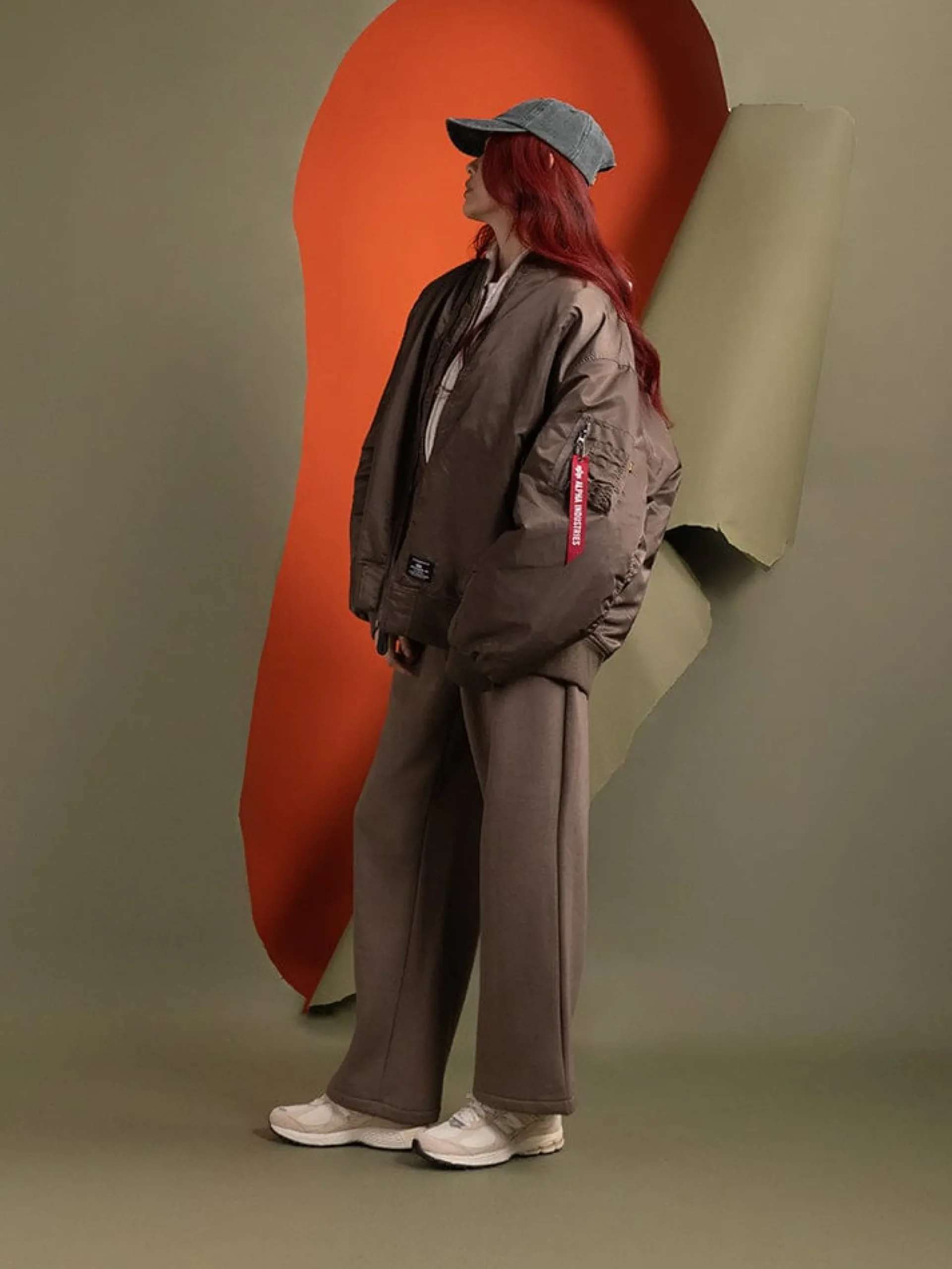 WOMEN'S OVERSIZED MA-1 MOD BOMBER JACKET